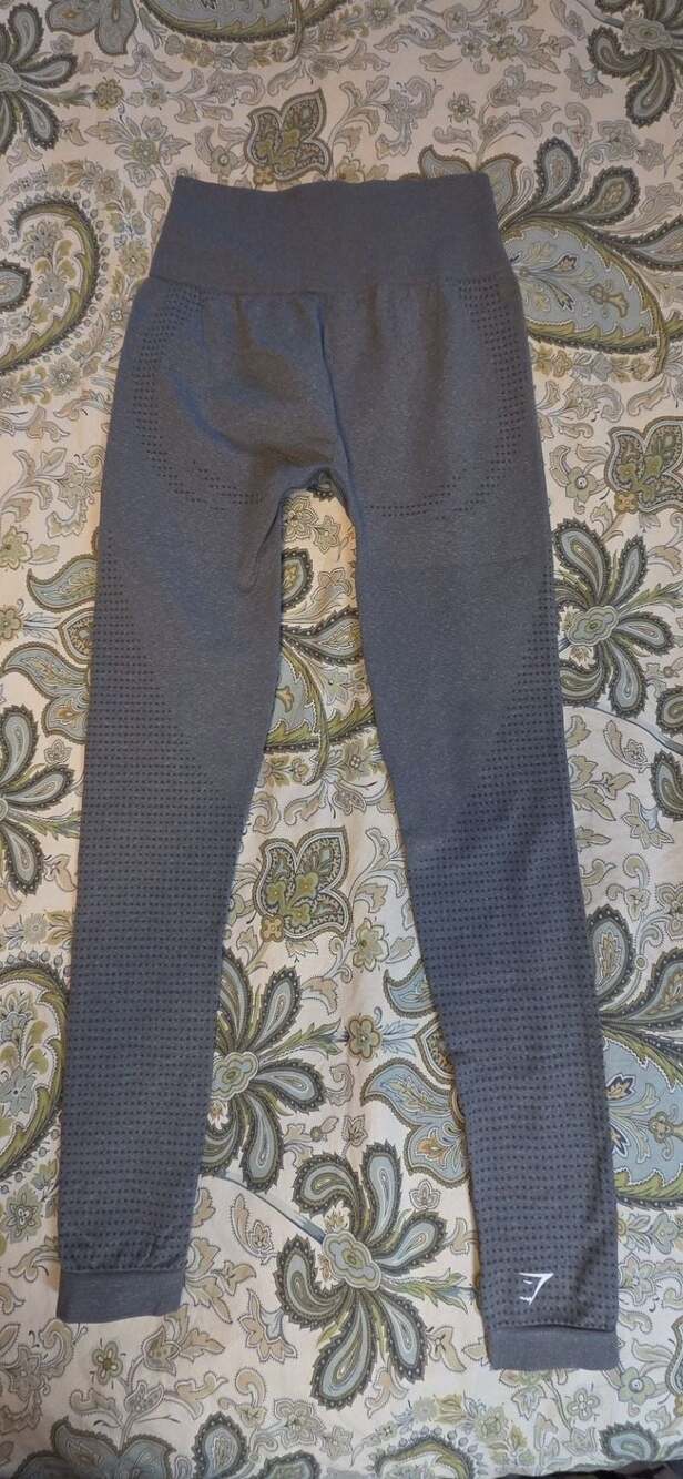 Gymshark Vital Seamless Leggings in Smokey Grey,  size S - Picture 3 of 5